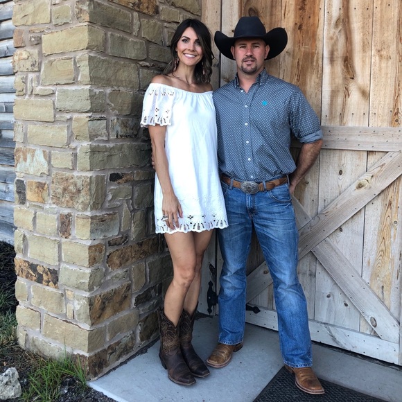 Meet your Posher, Casy - Picture 2 of 2